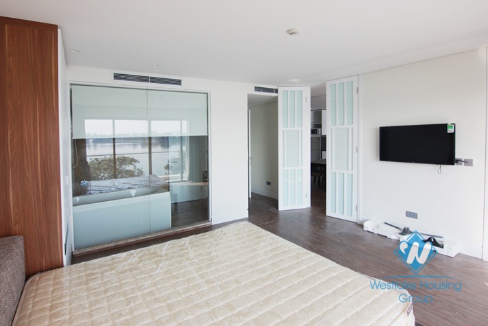 Nice 02-bedroom apartment with lake view in Vu Mien, Tay Ho, Ha Noi for rent